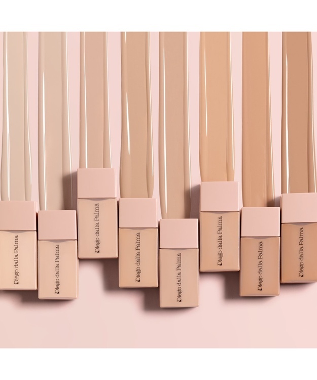  Diego dalla Palma NUDISSIMO GLOW FOUNDATION hehkua antava MEIKKIVOIDE